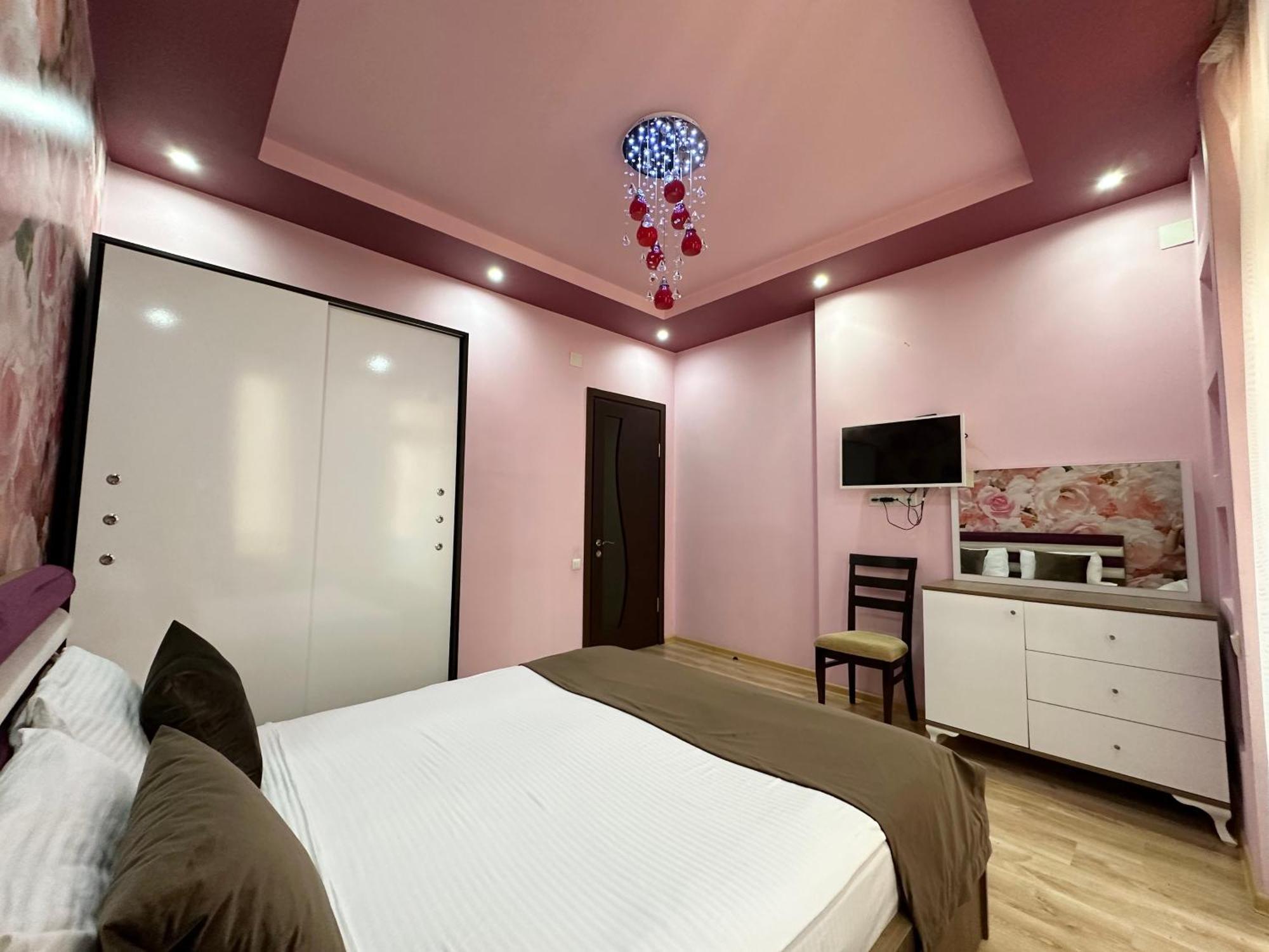 Grand Home باتومي الغرفة الصورة